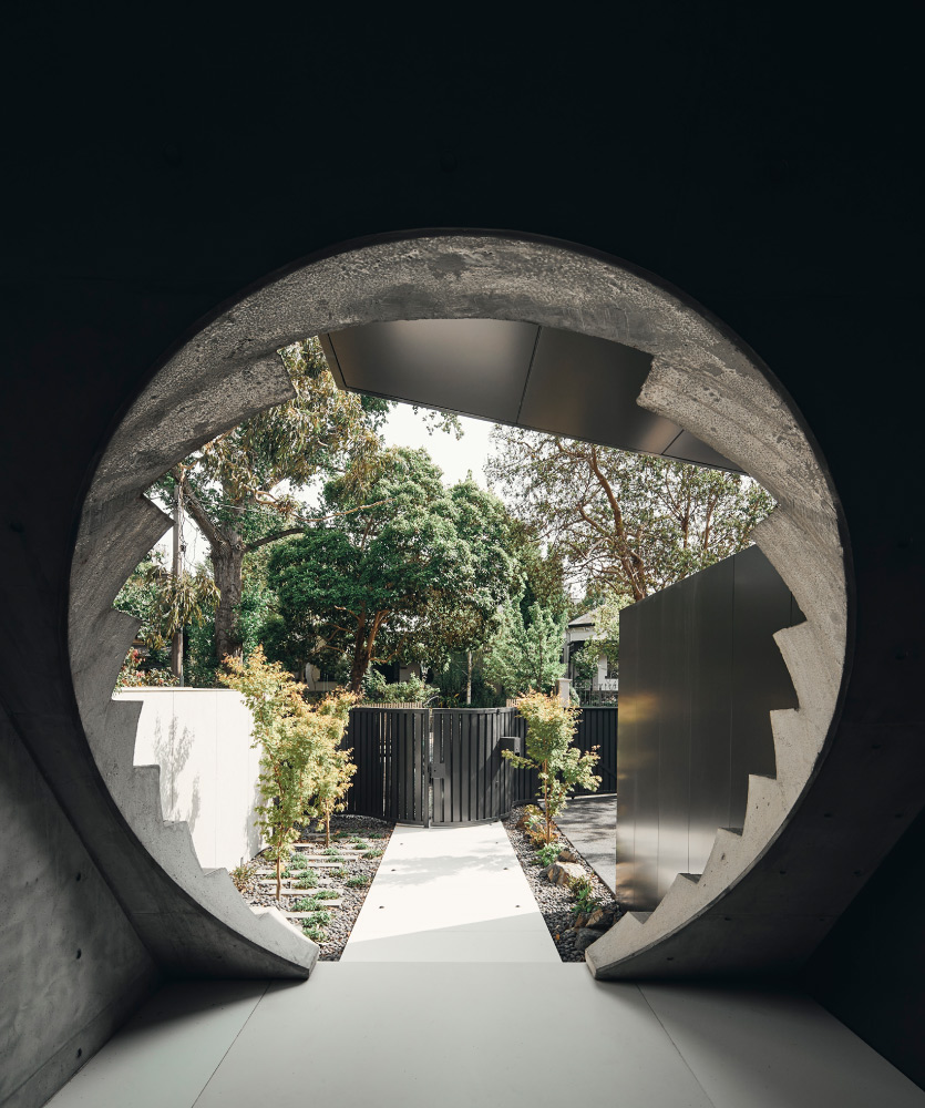 JARtB-House-Toorak-Melbourne-apaisder-interview-with-Billy-form-Kavellaris-Urban-Design-entrance